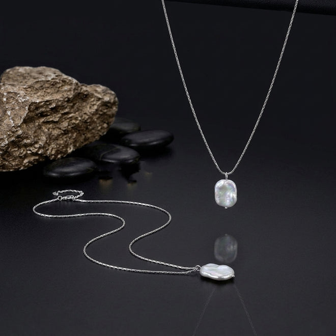 Frame-Baroque Pearl Chain