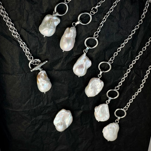 Isflak-Baroque Pearl OT Chain