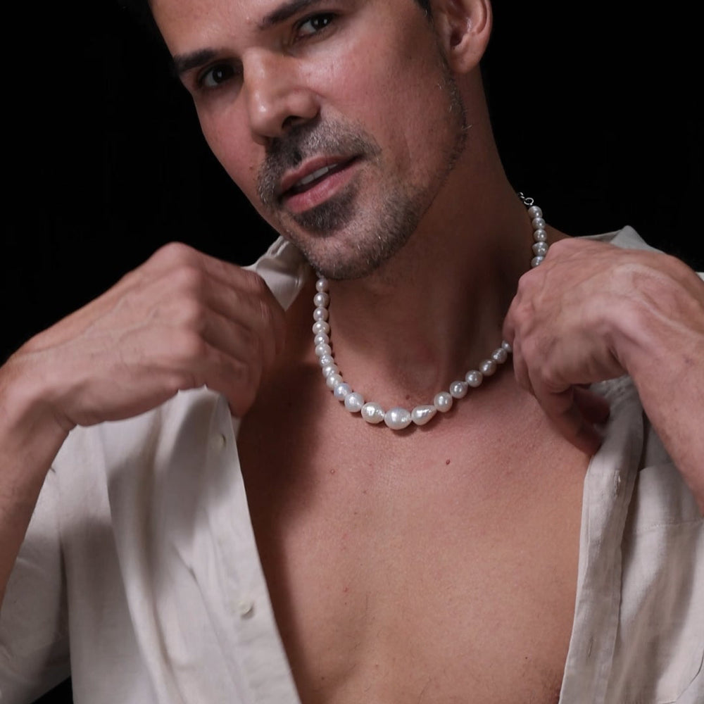 Tårar-Baroque Pearls Necklace