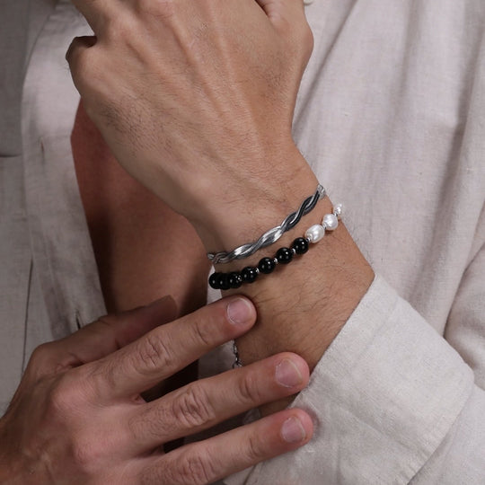 Två-Pearls Bracelet