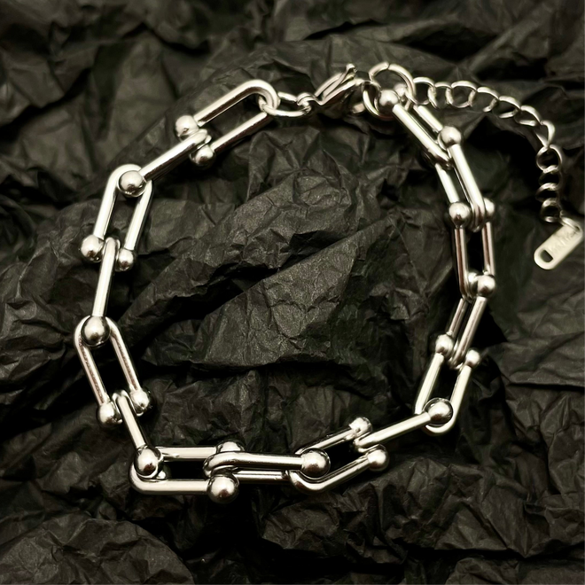 Knotwork Chain Bracelet