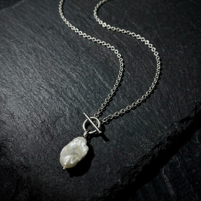 Isflak-Baroque Pearl OT Chain