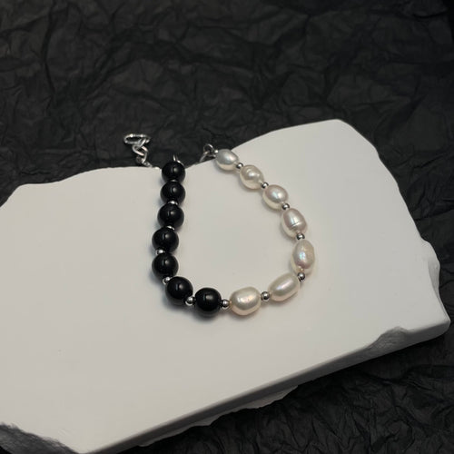 Två-Freshwater Pearls
