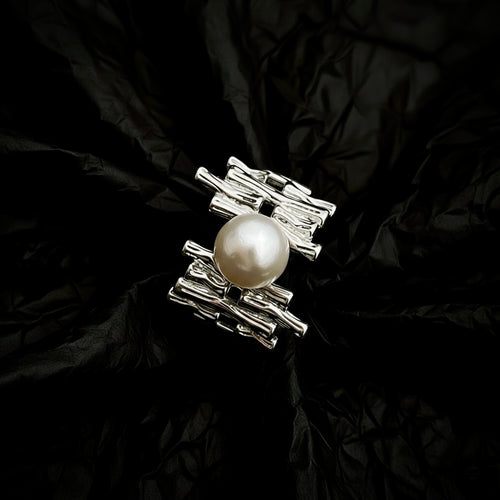Lova-Pearl Adjustable Ring