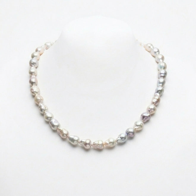 Tårar-Baroque Pearls Necklace