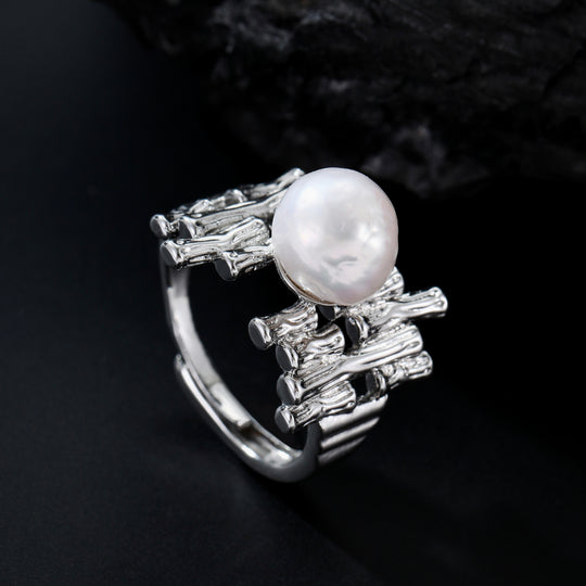 Lova-Baroque Pearl Ring