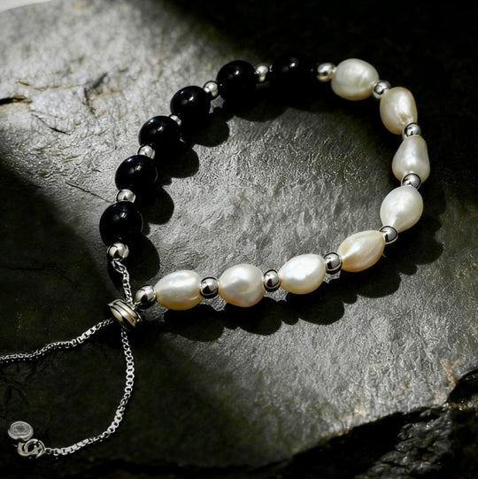 Två-Pearls Bracelet