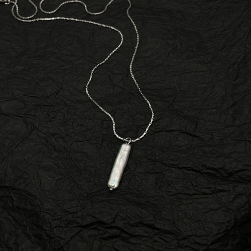 Stick Pearl Pendant Necklace